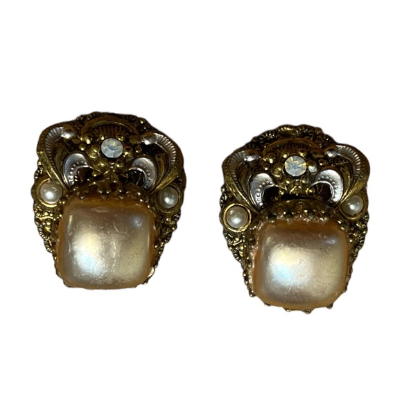 Vintage Jewelry - Vintage West Germany Clip On Earrings
